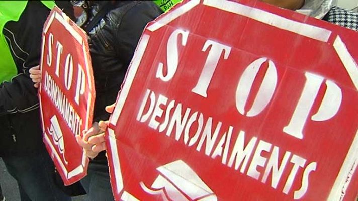 Telediario 1 - Contra los desahucios