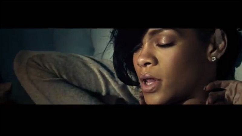 Más Gente - Rihanna sorprende con el videoclip de 'Diamonds'