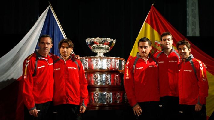 Telediario 1 - En juego la sexta Davis para España