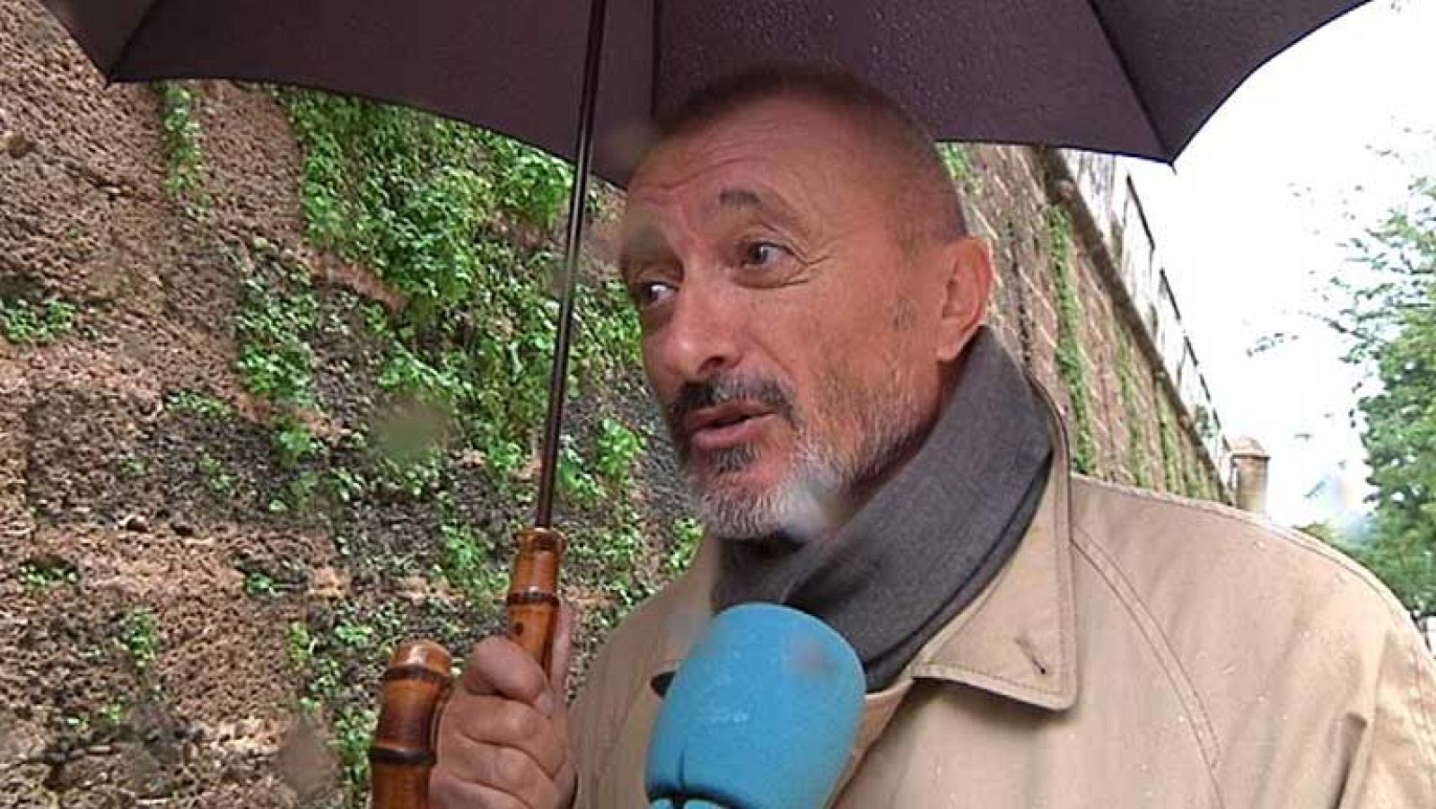 Pérez Reverte, un guía de excepción para conocer el Cádiz de 1812, año que se redactó la Pepa