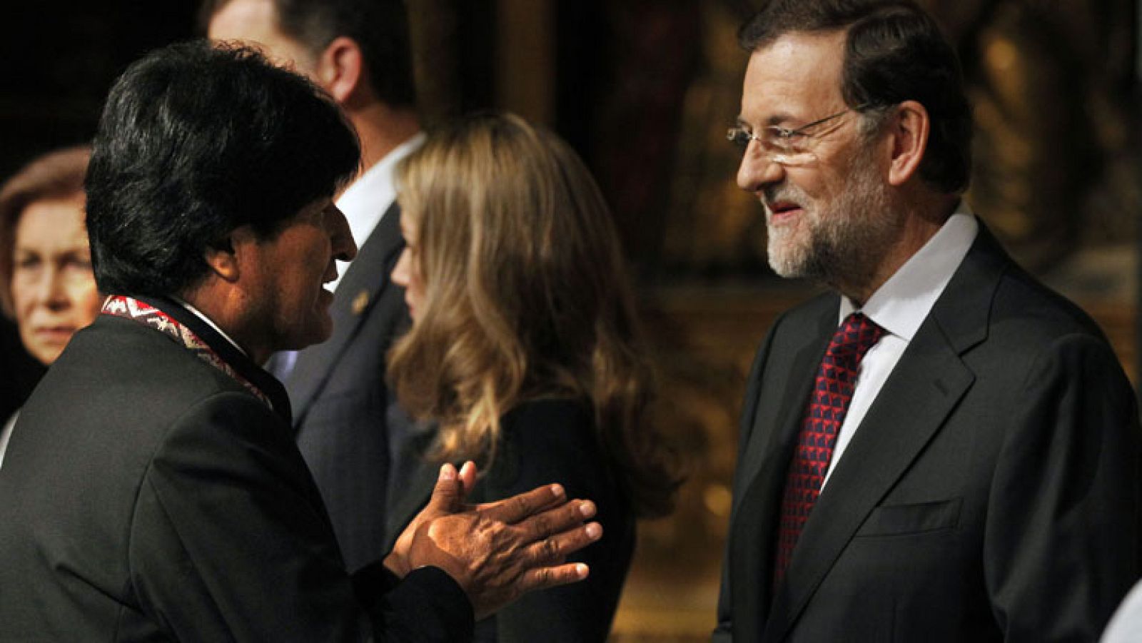 Rajoy pone el consenso de 1812 como ejemplo de unidad y de no crear fronteras - Informativo 24h | Ver