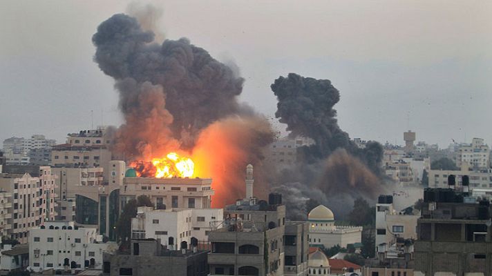 Telediario 1 - Israel continúa los bombardeos en Gaza y los muertos ascienden a 83