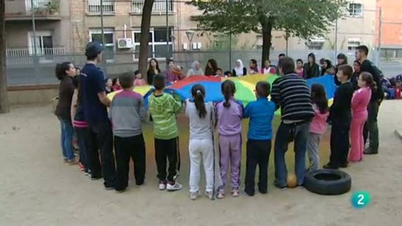 Para Todos La 2 - ONG: Save the children