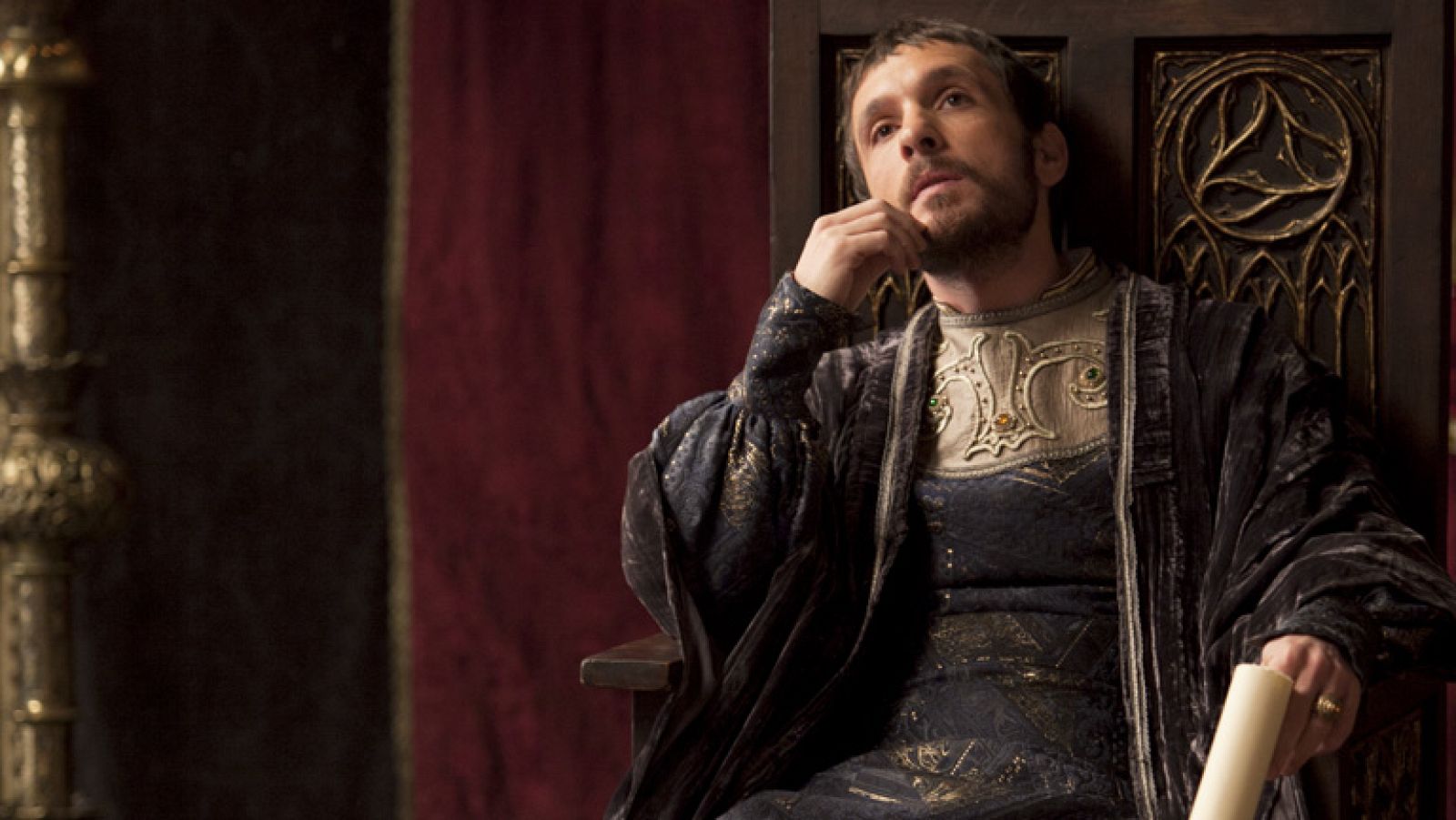 Los Mendoza cambian de bando