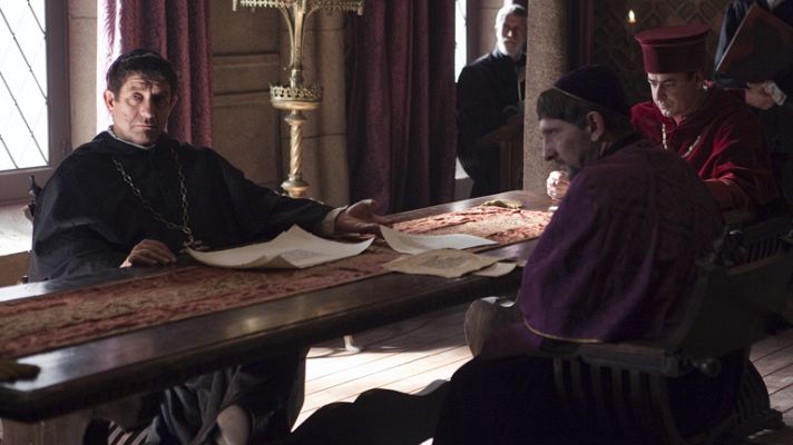 Isabel - Apartan a Carrillo