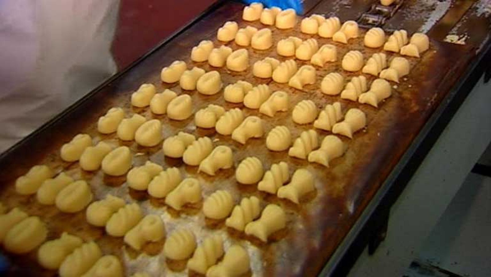 En Toledo 3.000 familias viven de la elaboración de dulces para Navidad