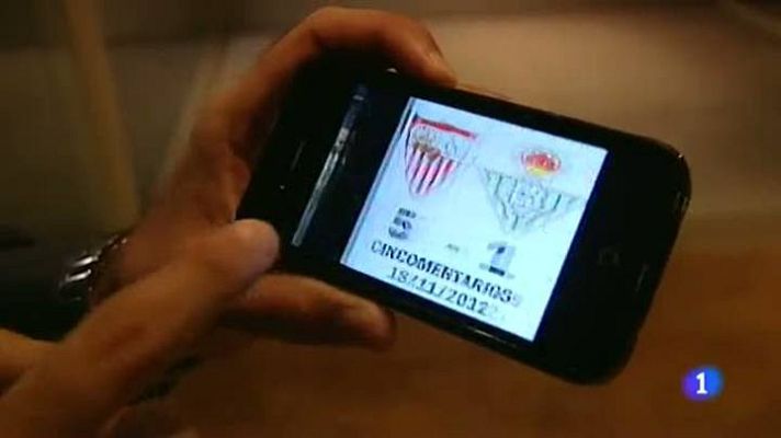 Telediario 1 - Bromas entre sevillistas y béticos tras el derbi