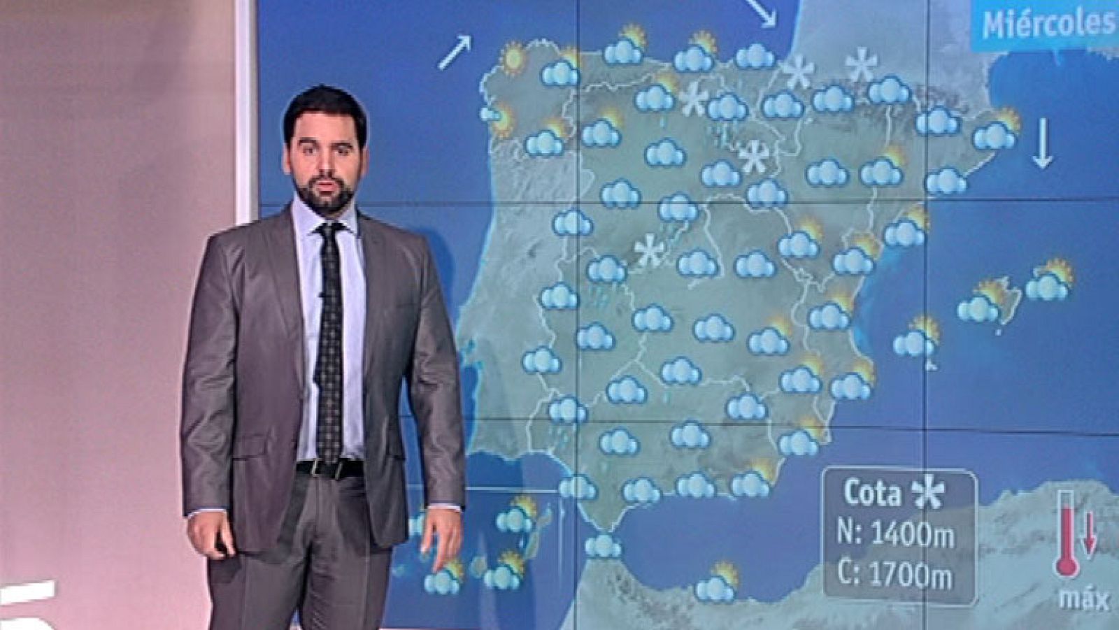 Nubes en toda la Península y las islas y fuerte viento en la cornisa cantábrica