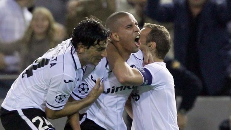 El Valencia sella su pase a octavos con un empate ante el Bayern