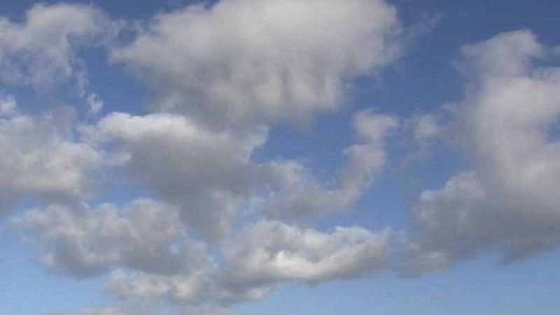 Viento fuerte en Galicia y lluvias en el sureste y Baleares