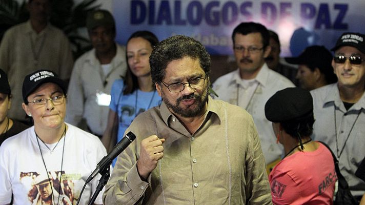 Informativo 24h - FARC denuncian presiones policiales aunque mantienen fe en el diálogo de paz