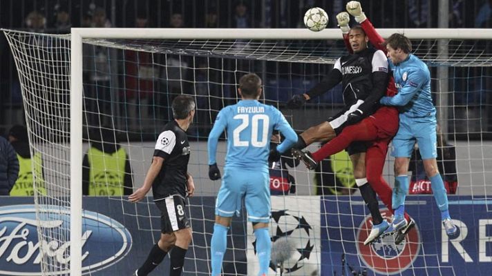 Telediario 1 - El Málaga logra en Rusia el liderato de grupo