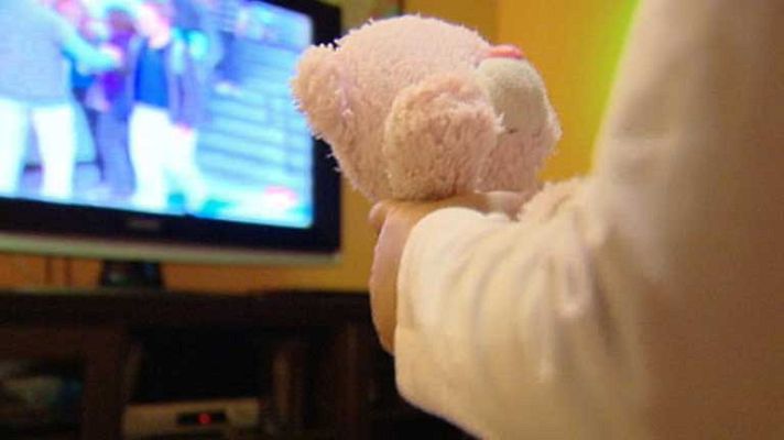 Telediario 1 - Aumenta la pobreza infantil