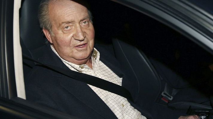 Informativo 24h - El rey llega al hospital para ser operado de la cadera