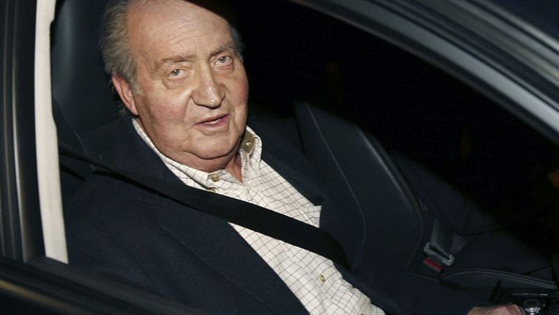 El rey llega al hospital para ser operado de la cadera - Informativo 24h | Ver