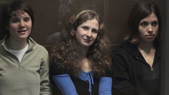 Telediario 1 - Comercialización de las Pussy Riot