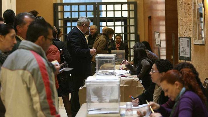 Informativo 24h - Los candidatos del PSC, PPC y ERC votan en las elecciones catalanas