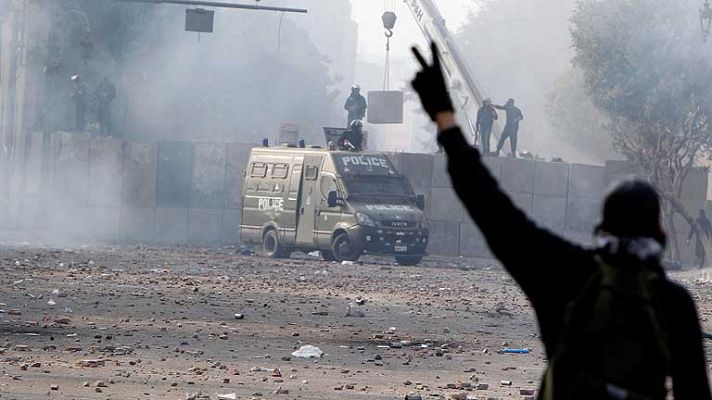 Telediario 1 - Enfrentamientos en El Cairo