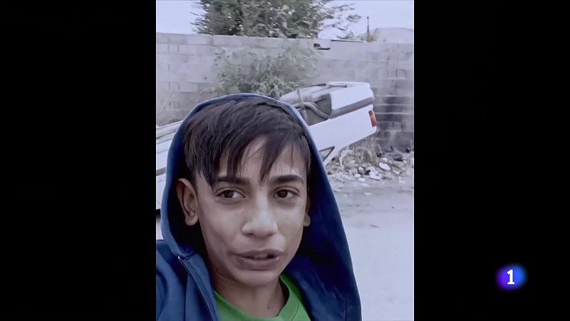 Corto rodado en la Cañada Real: 'Aunque es de noche' | Ver