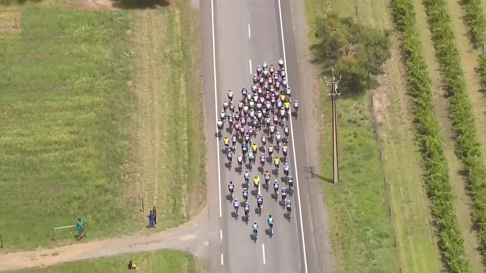Ciclismo - Santos Tour Down Under Femenino. 3ª Etapa: Adelaide CBD - Willunga Hill - ver ahora