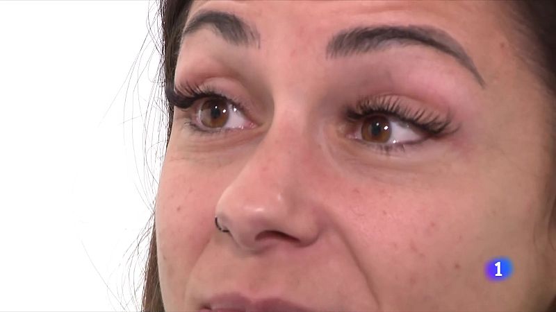 Les pestanyes postisses, tendència estètica amb riscos oculars - L'Informatiu | Ver