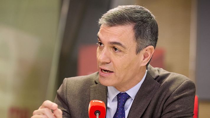 Telediario 1 - Sánchez enmarca en la "normalidad" su "minoría" en el Congreso: "Sudaré la camiseta para dar estabilidad"