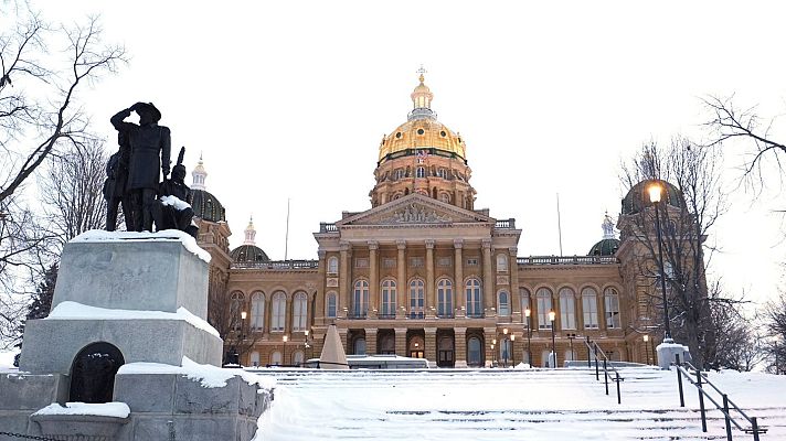 Telediario 1 - El temporal de nieve condiciona la campaña del caucus republicano en Iowa