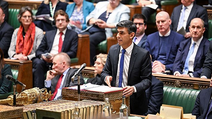 Telediario 2 - Reino Unido también acude a las urnas este 2024