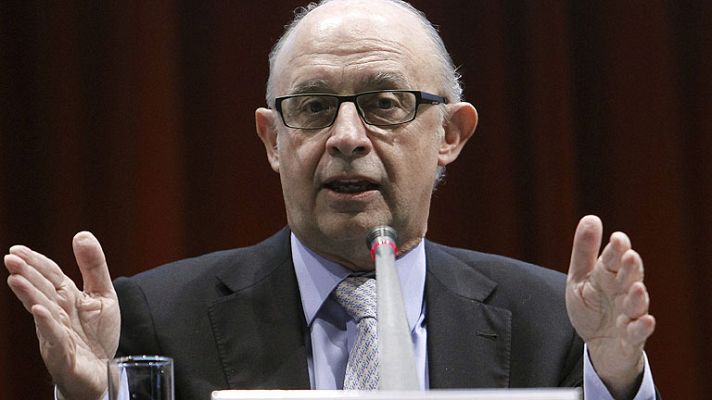 Telediario 1 - El fondo de liquidez autonómica estará dotado con 23.000 millones en 2013 y será "ampliable"