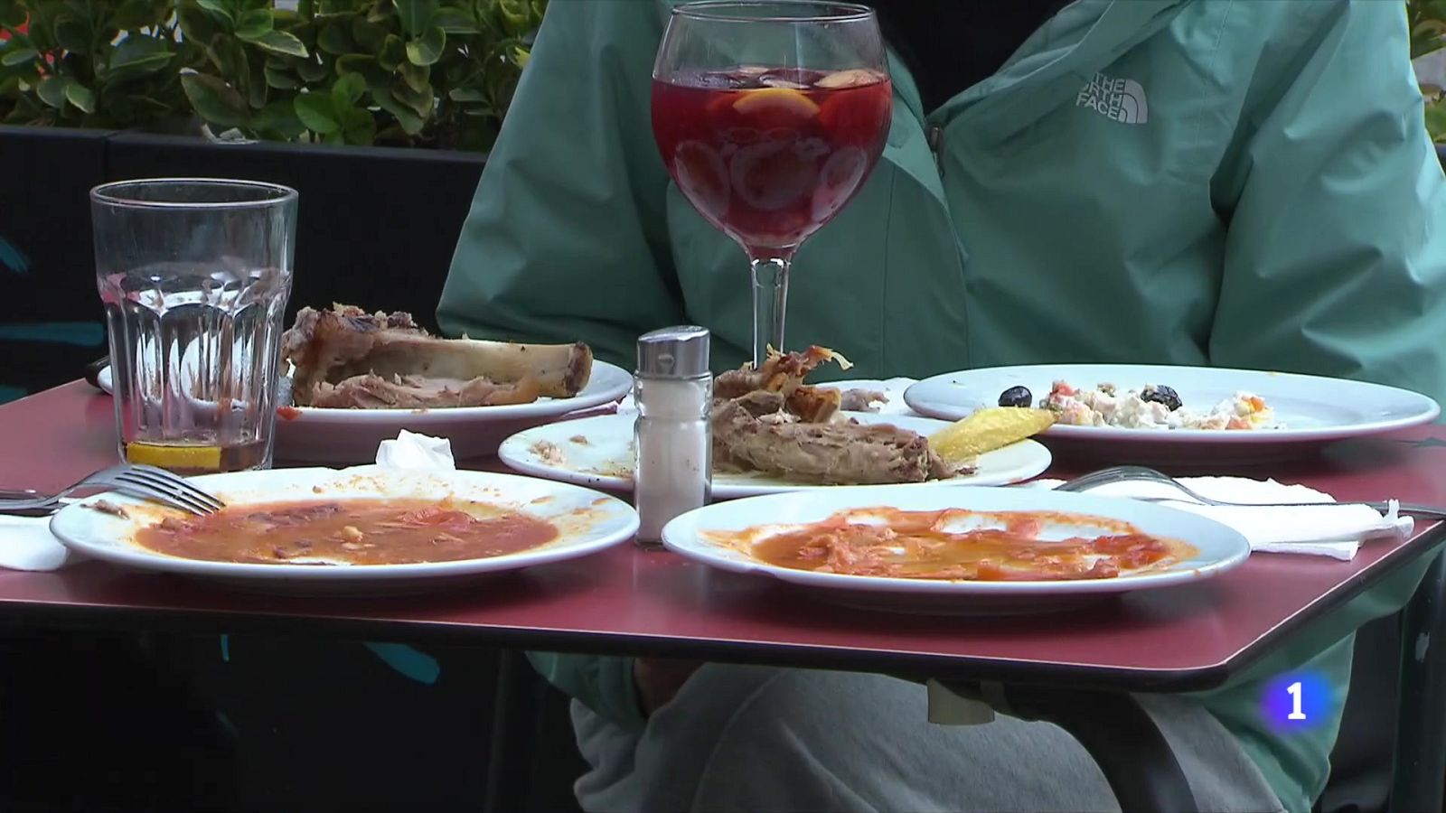 Acusen la "foodificació" d'acabar amb la identitat culinària pròpia d'algunes ciutats | Ver