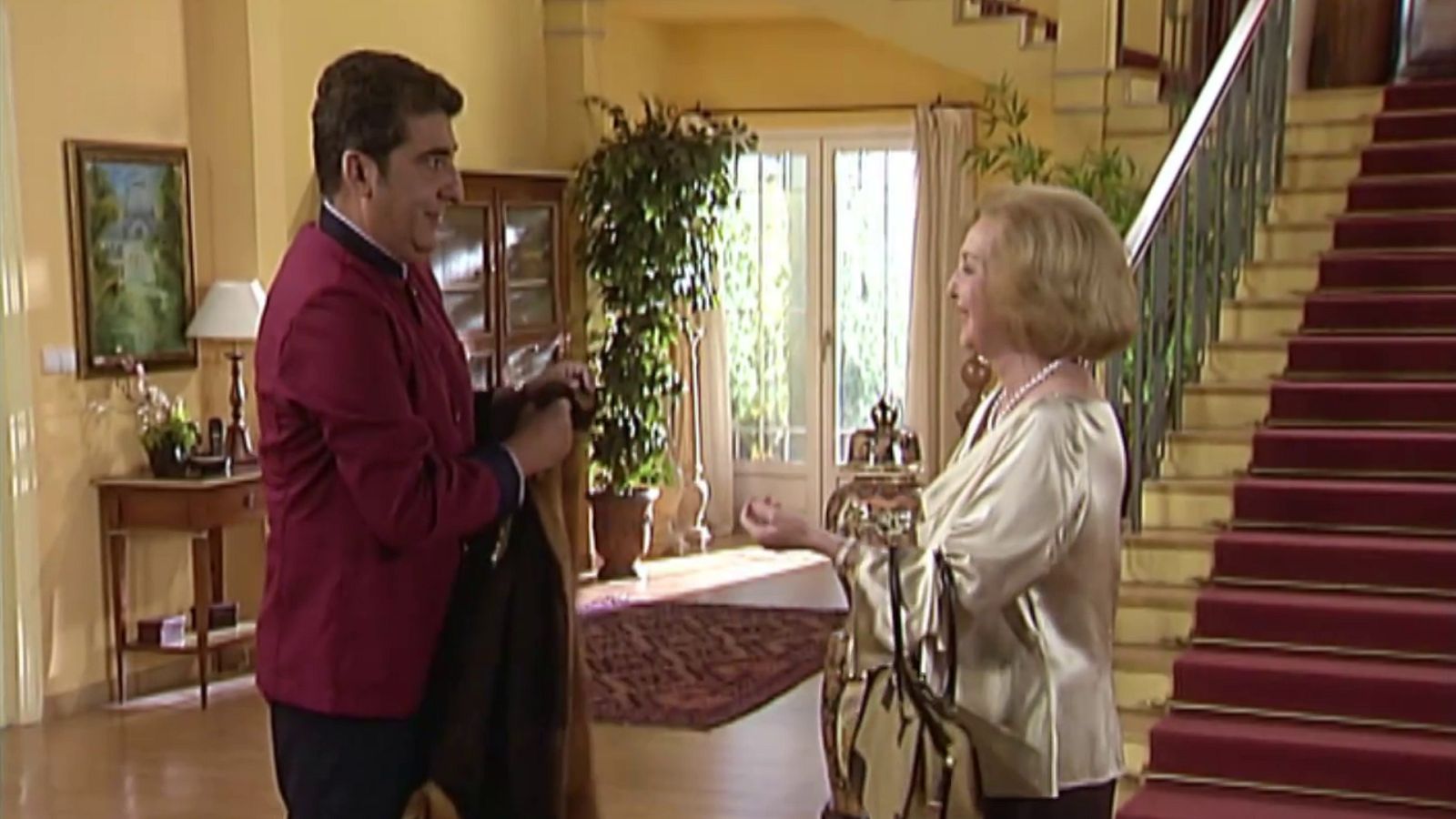 Ana y los siete - Temporada 4 - Episodio 7: Por fin... mamá - Ver ahora