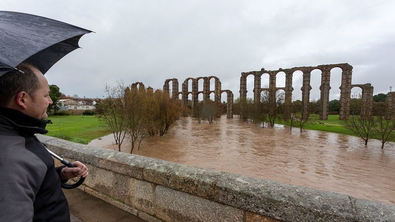 La borrasca Juan provoca complicaciones en Extremadura por las fuertes lluvias | Ver