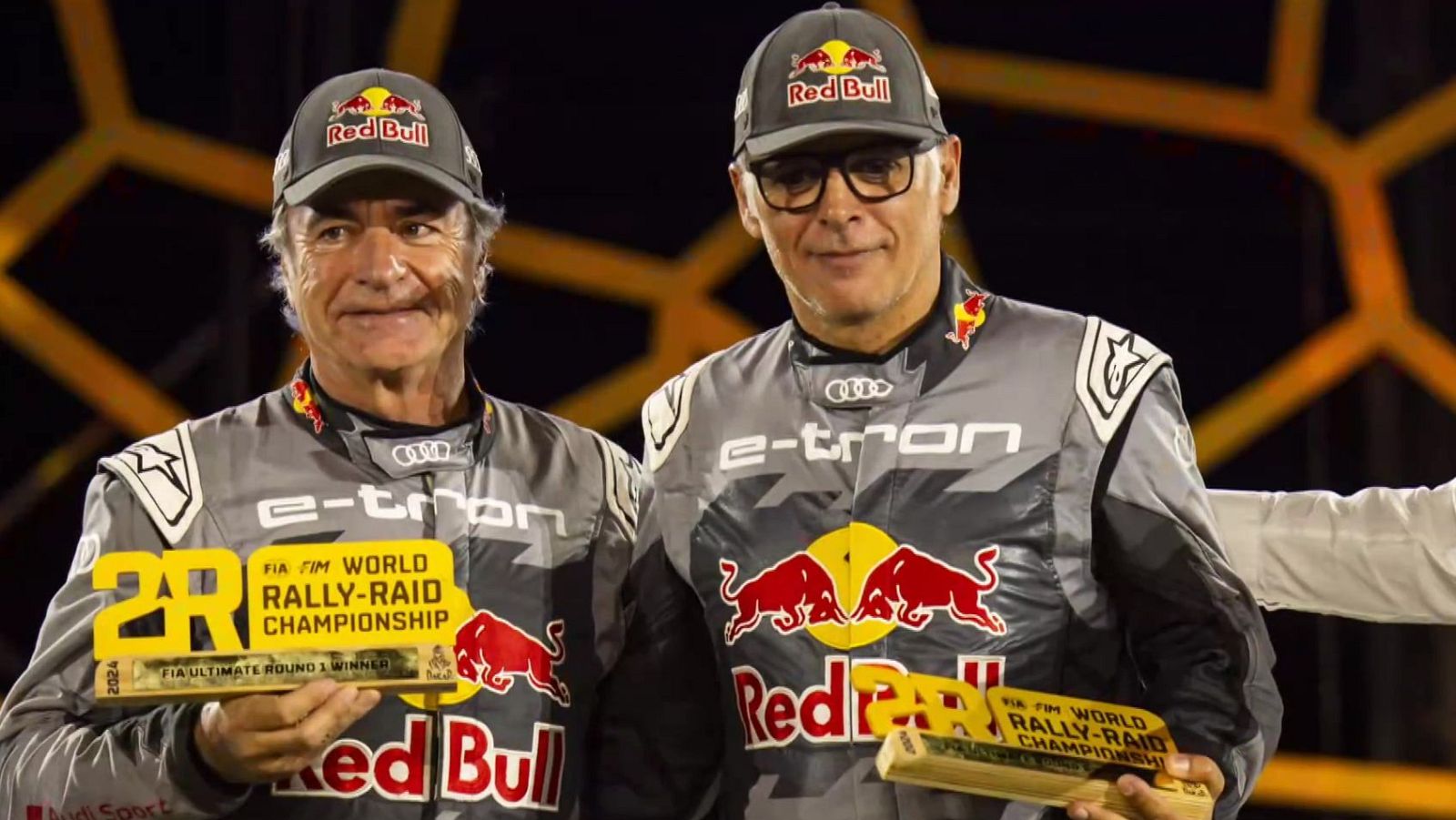 Carlos Sainz, a RTVE: "Ya habrá tiempo de pensar en el futuro" | Ver