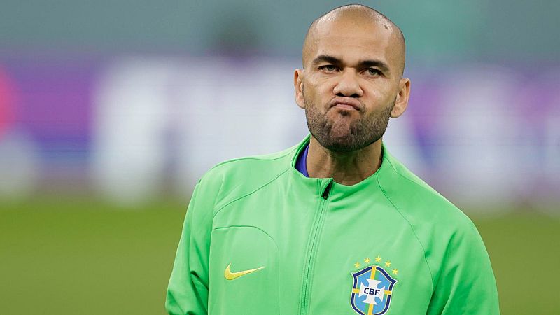 Dani Alves cumple un año en prisión | Ver