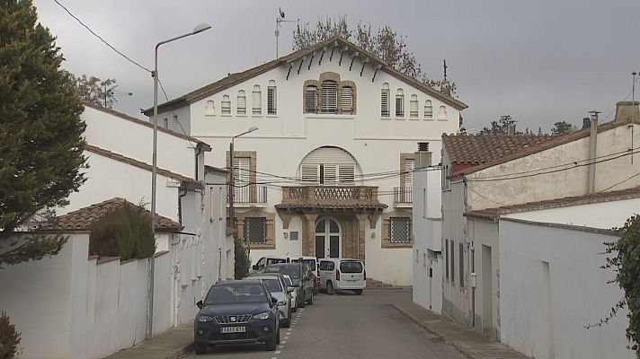 L'Informatiu - Quatre menors sostrets d'un centre de tutela a Raimat