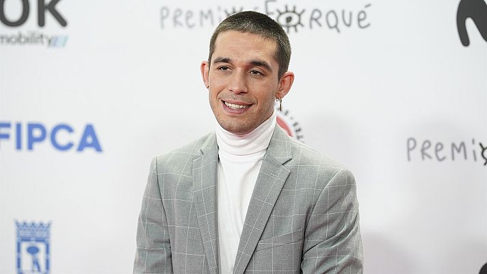 Telediario 1 - La vida de Víctor Elías llega al teatro con "#YoSostenido"