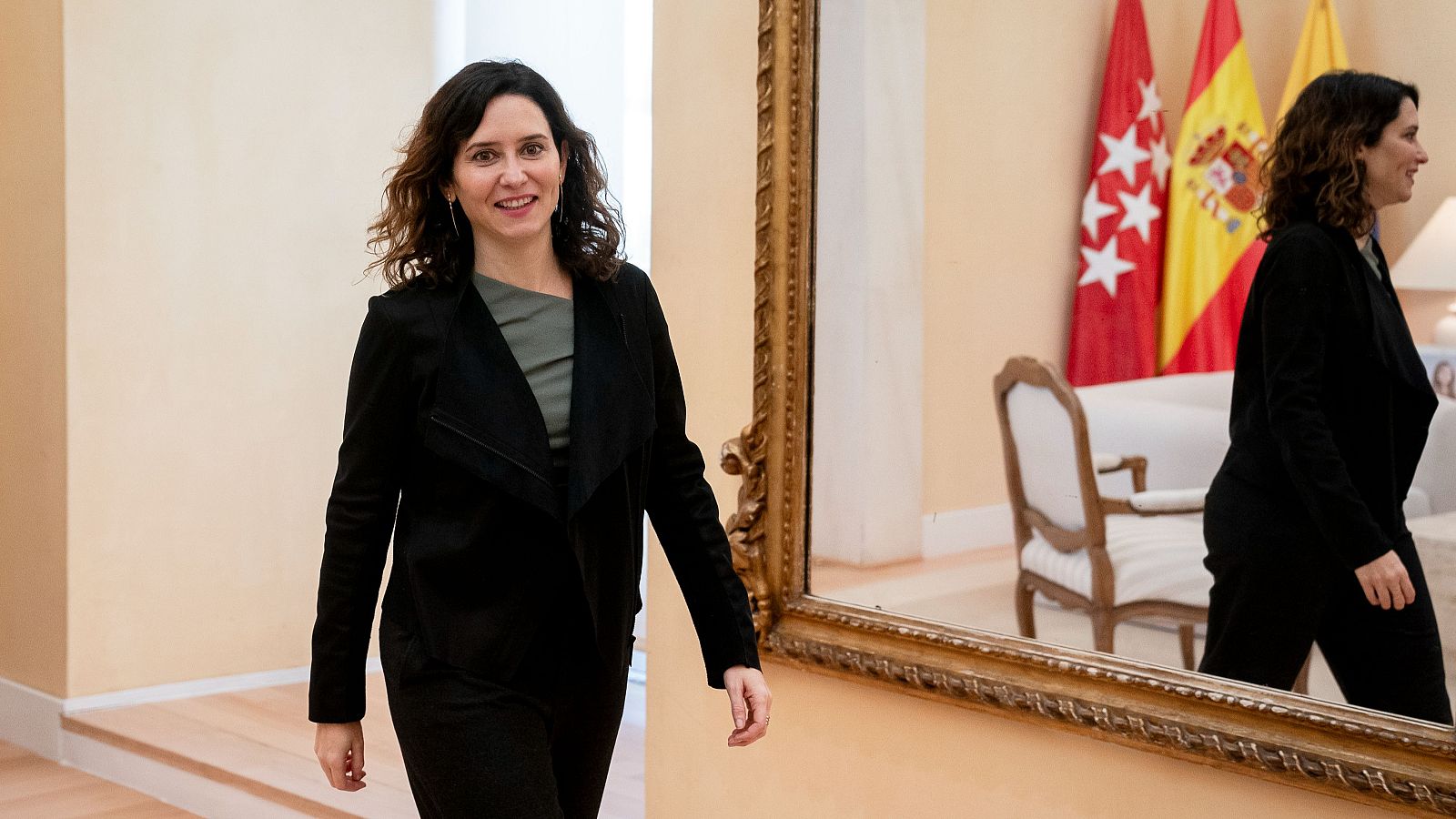 Ayuso justifica que el Estado se "protegiera" con la 'operación Cataluña' | Ver