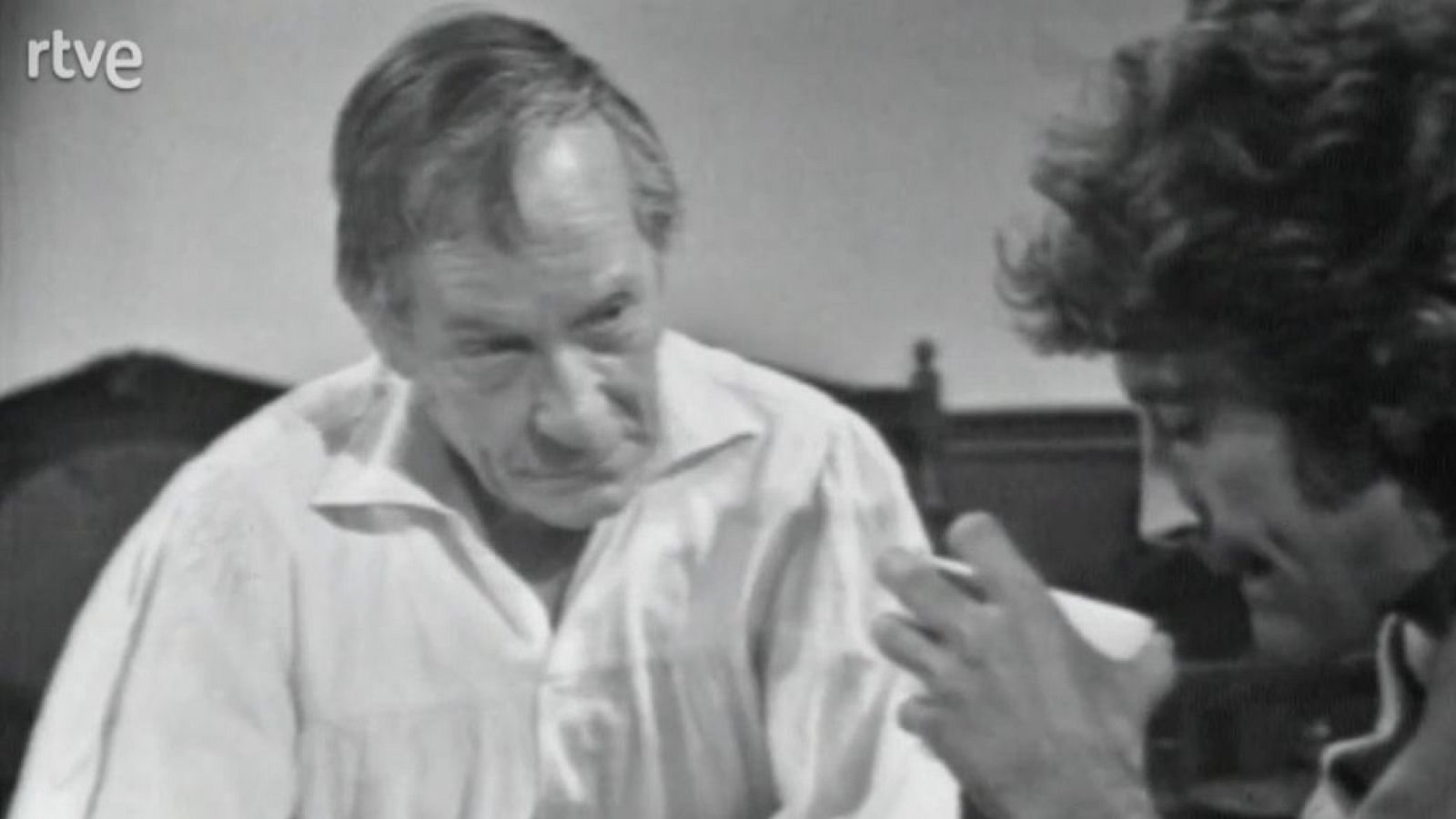 La familia de Alvareda - Capítulo 15 - La familia de Alvareda | Ver