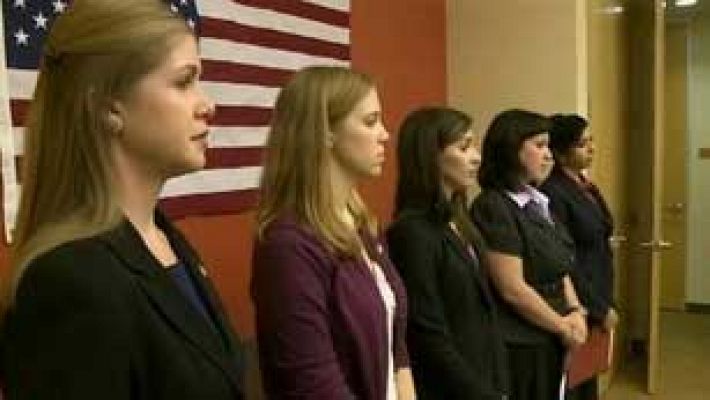 Telediario 1 - Demandan al Pentagono