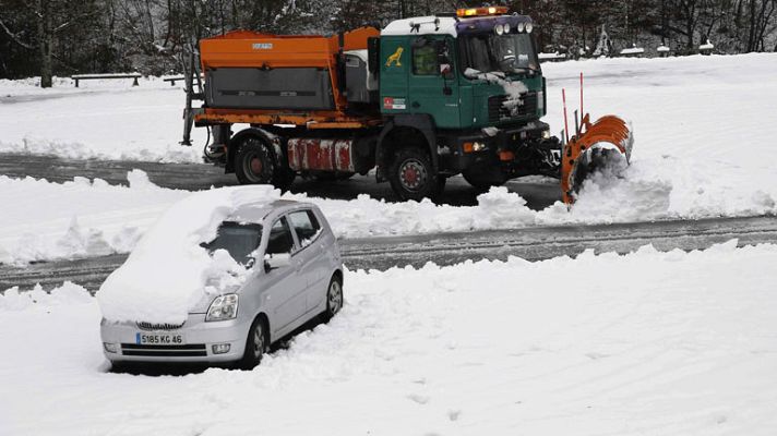 Telediario 1 - Media España en alerta por el temporal de frío, nieve y viento