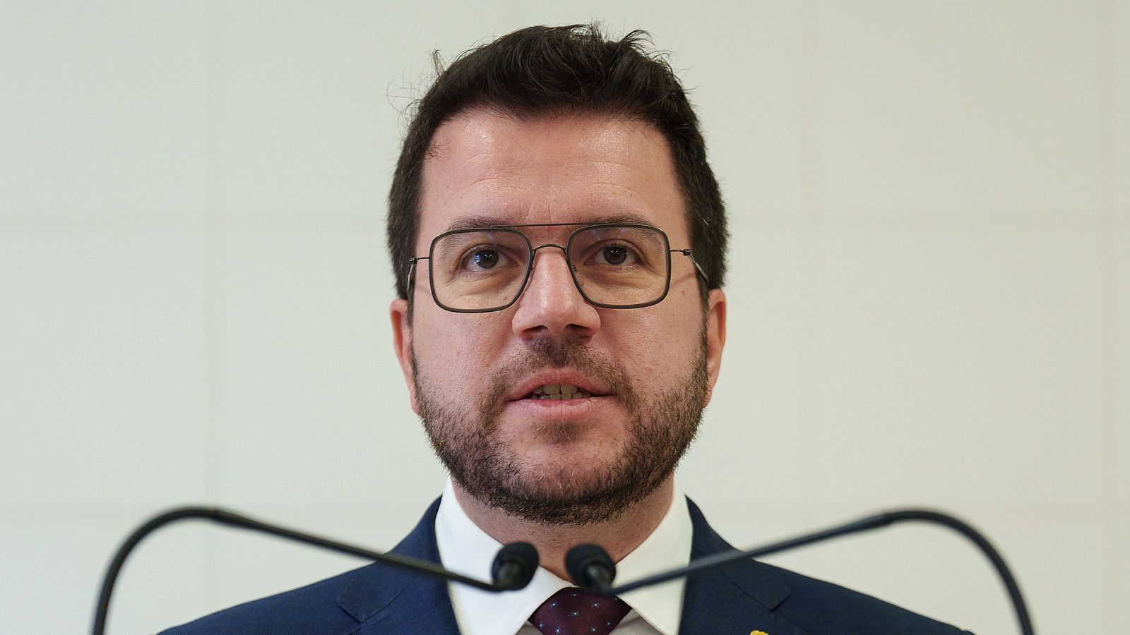 Aragonès acusa al CNI de usar "mentiras" para espiarle | Ver