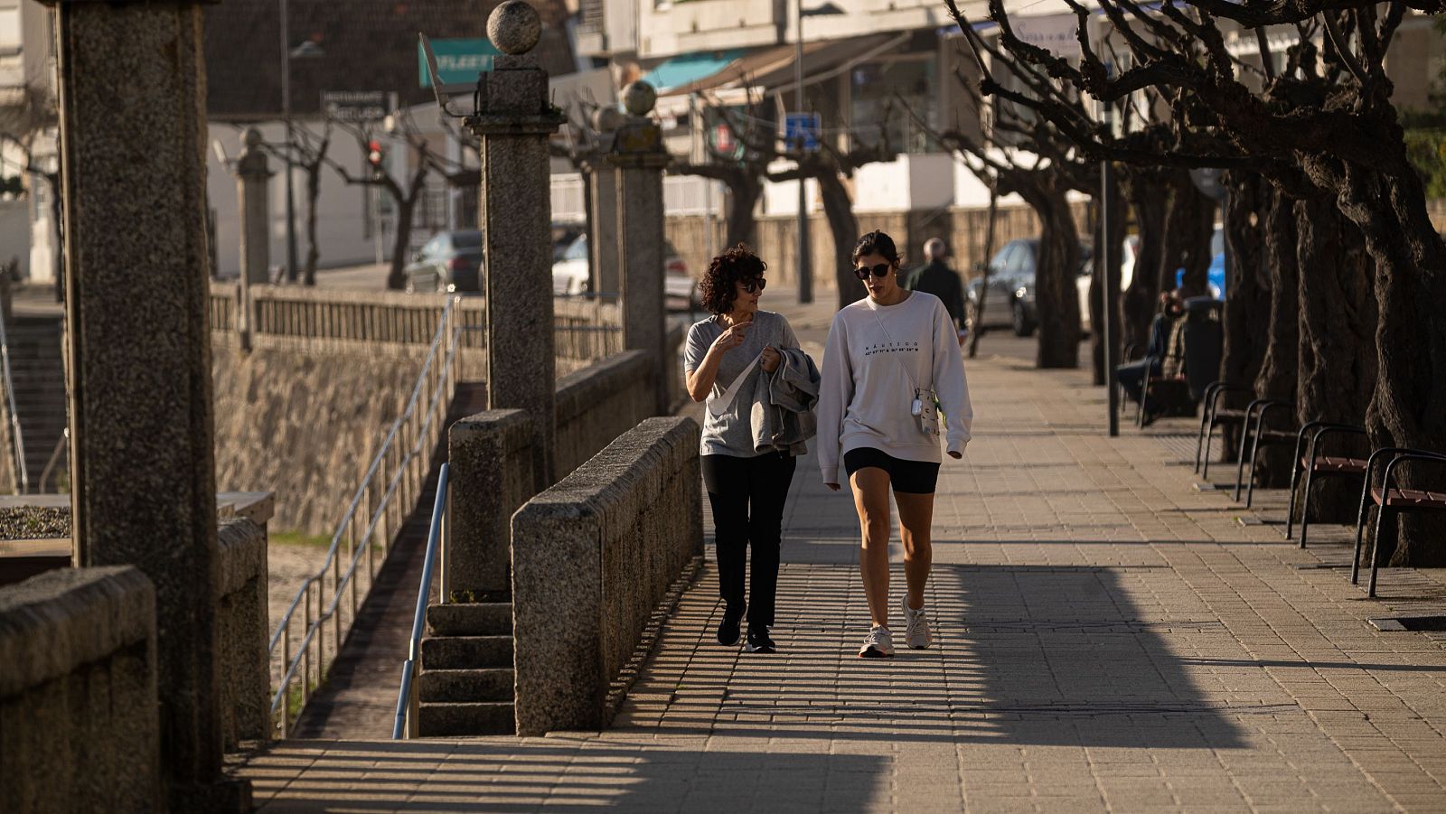 Cielos poco nubosos y sin precipitaciones en la mayor parte de España - El tiempo | Ver