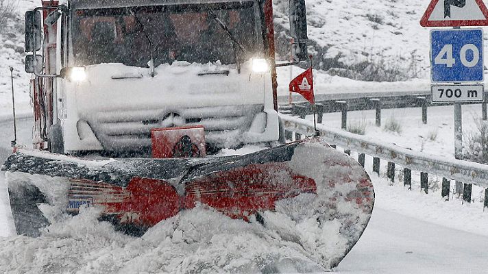 Informativo 24h - Una masa de aire polar mantiene una treintena de provincias en alerta por nieve, viento y lluvia