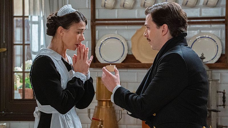 La Promesa: Feliciano propone matirmonio a Teresa | Ver