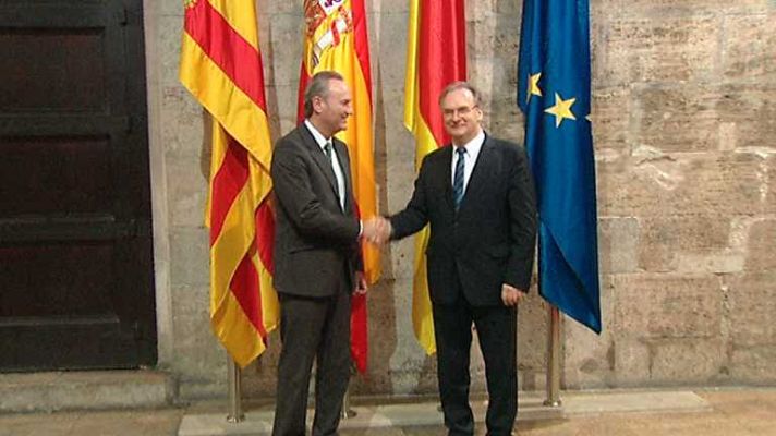 L'informatiu - Comunitat Valenciana - La Comunidad Valenciana en 2' - 29/11/12