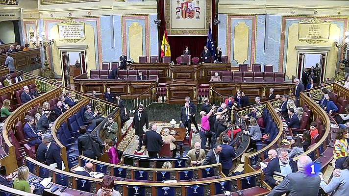 Telediario 1 - La amnistía llega este martes al debate definitivo en el Congreso con la incógnita de si habrá cambios en el texto