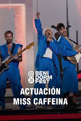 Benidorm Fest - Miss Caffeina canta "Bla bla bla" en la primera semifinal