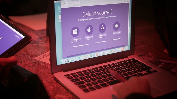 Documentos TV - Desaparece en Internet