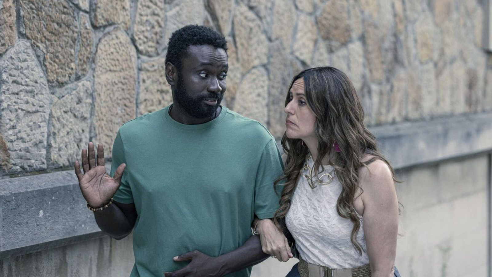'Detective Touré' es el nuevo thriller que llegará muy pronto a RTVE - Telediario 1 | Ver