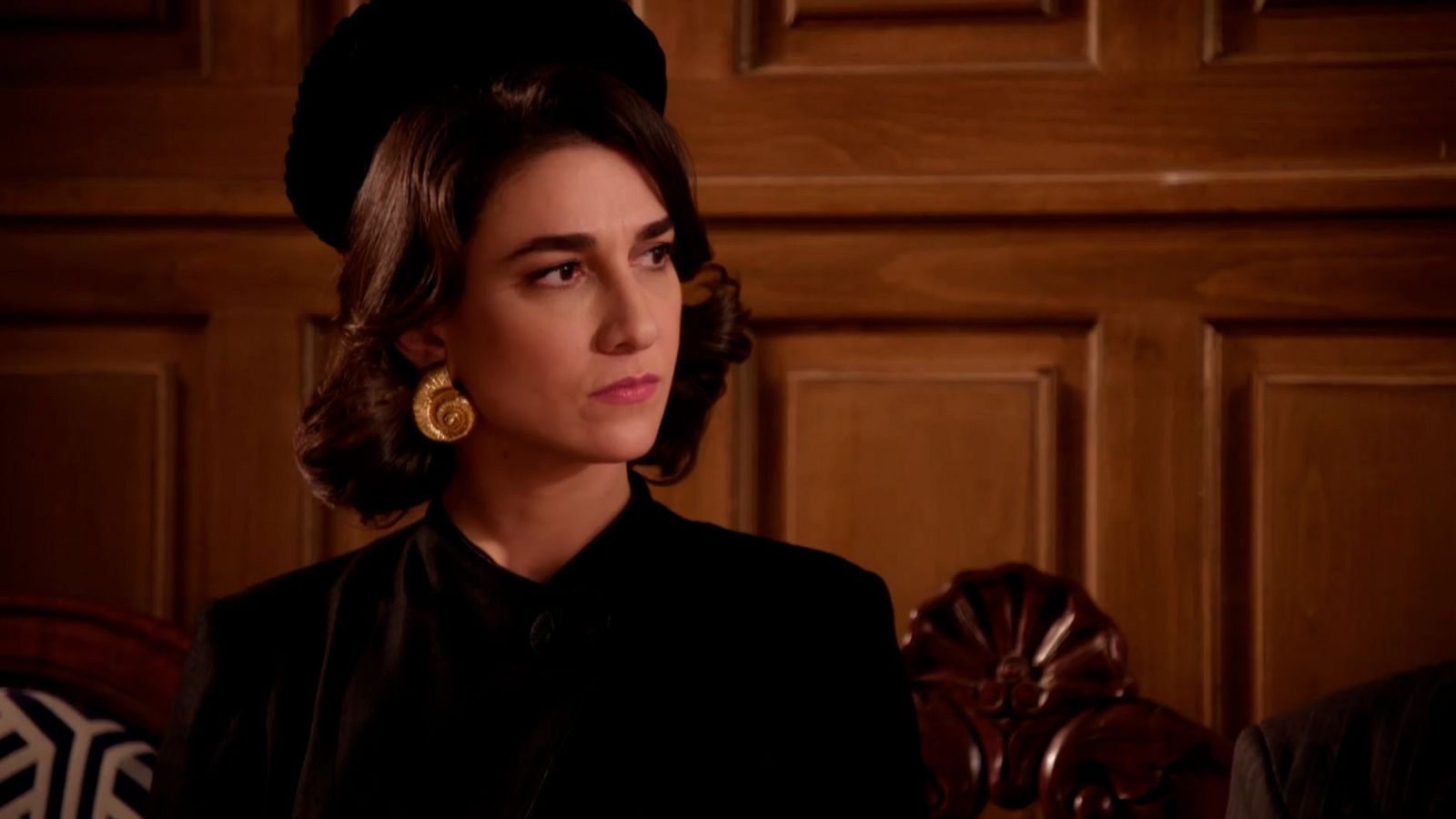 La Moderna: Doña Carla consigue que Jacobo firme la renuncia a la herencia | Ver